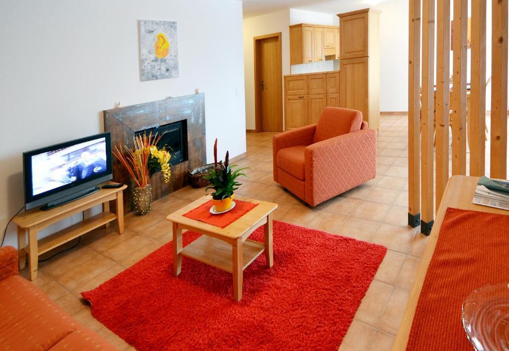 Hotel-Aparthotel Сан Бернардино Стая снимка