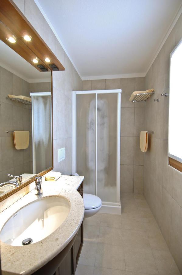Hotel-Aparthotel Сан Бернардино Екстериор снимка